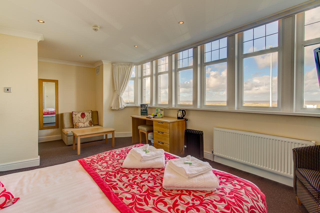 New Boston Guest Accommodation Fleetwood Esterno foto