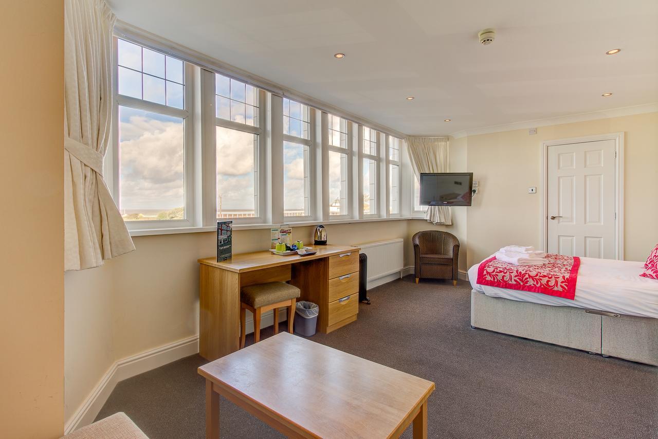 New Boston Guest Accommodation Fleetwood Esterno foto